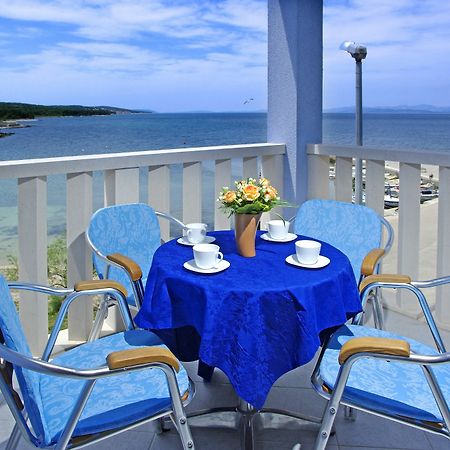 Mirce Aparthotel Marina Gromela المظهر الخارجي الصورة