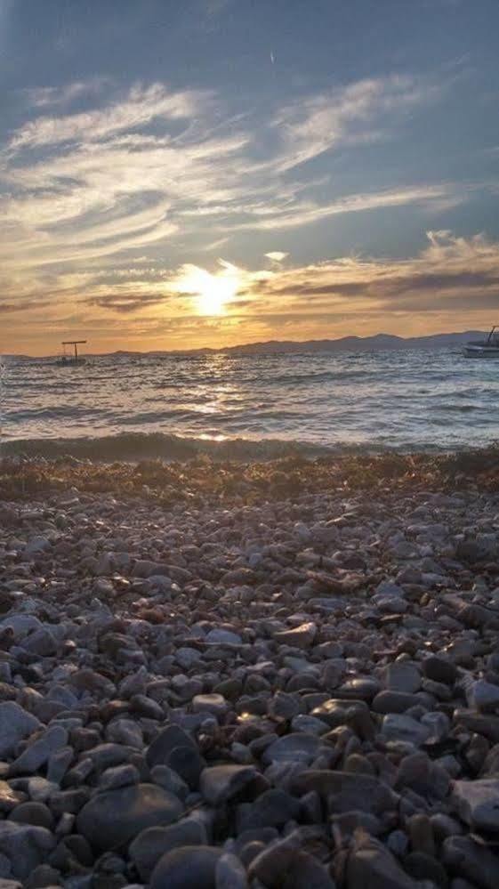Mirce Aparthotel Marina Gromela المظهر الخارجي الصورة